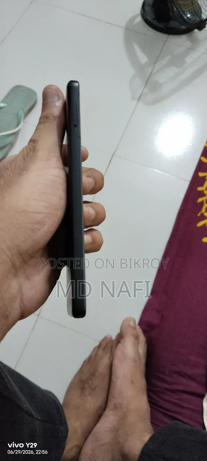 Mobile Phone 64 GB Black
