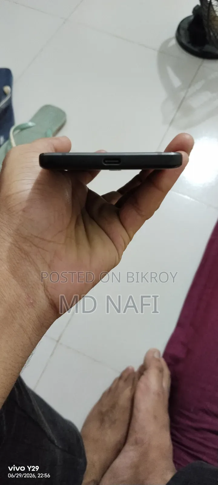 Mobile Phone 64 GB Black