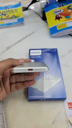 Philips Mag Safe Universal Power Bank