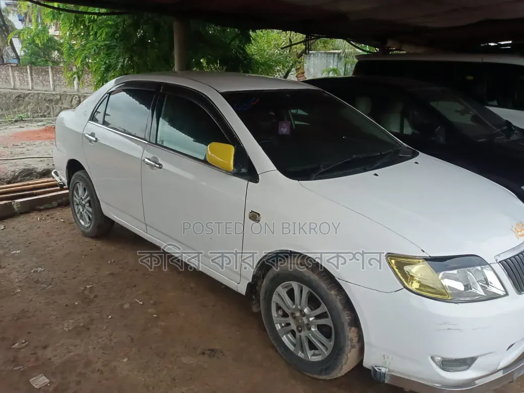 Toyota Corolla 2004 White