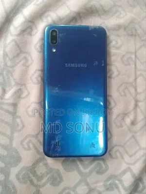 Samsung Galaxy M10 16 GB Blue