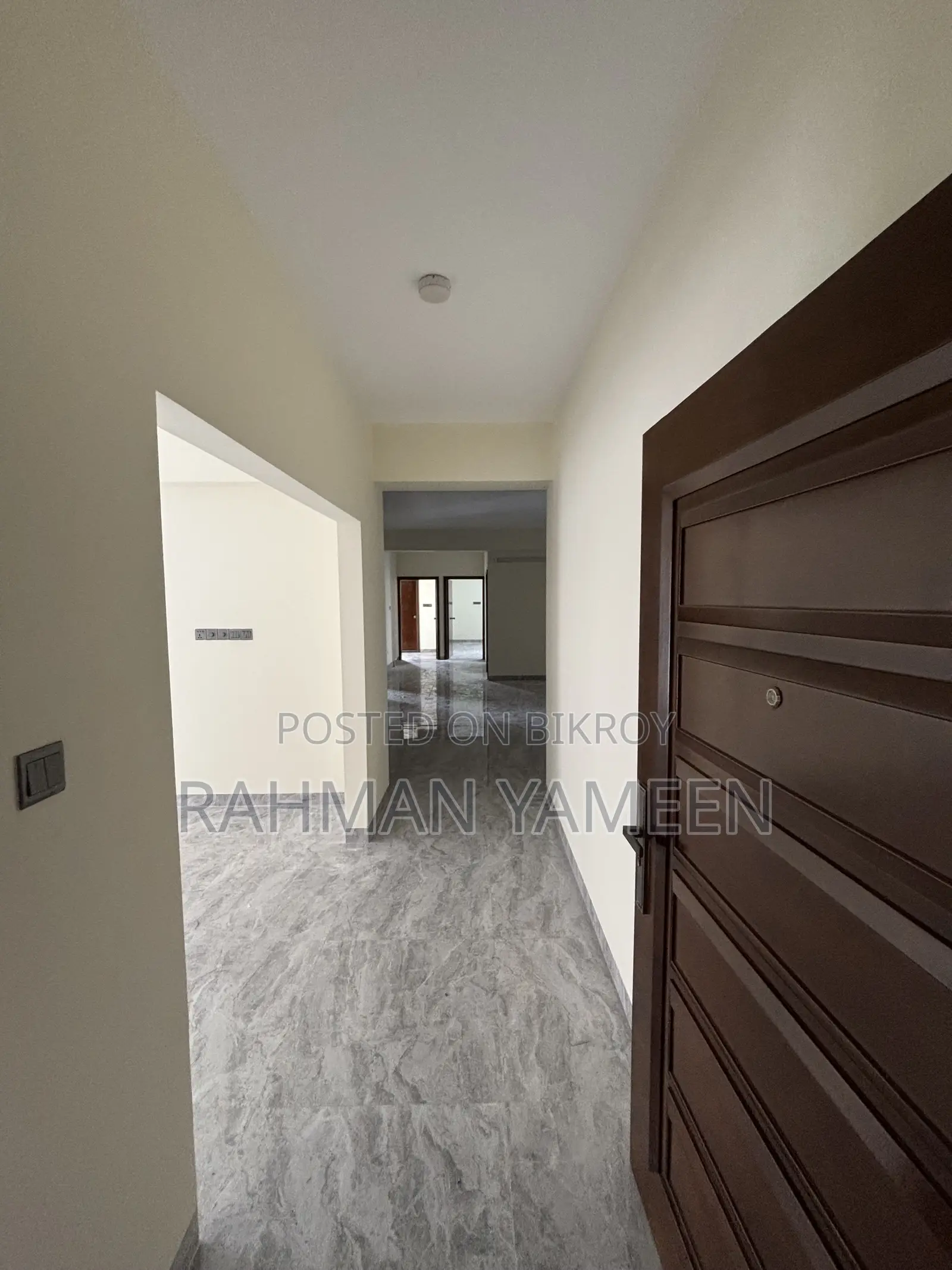 4-bedroom Apartment in Jumairah Grand, Panchlaish for Rent