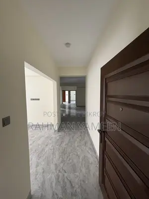 4-bedroom Apartment in Jumairah Grand, Panchlaish for Rent