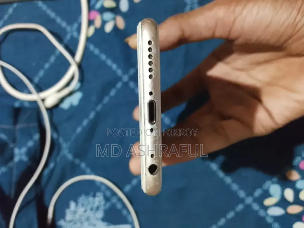 Apple iPhone 6s 16 GB Rose Gold