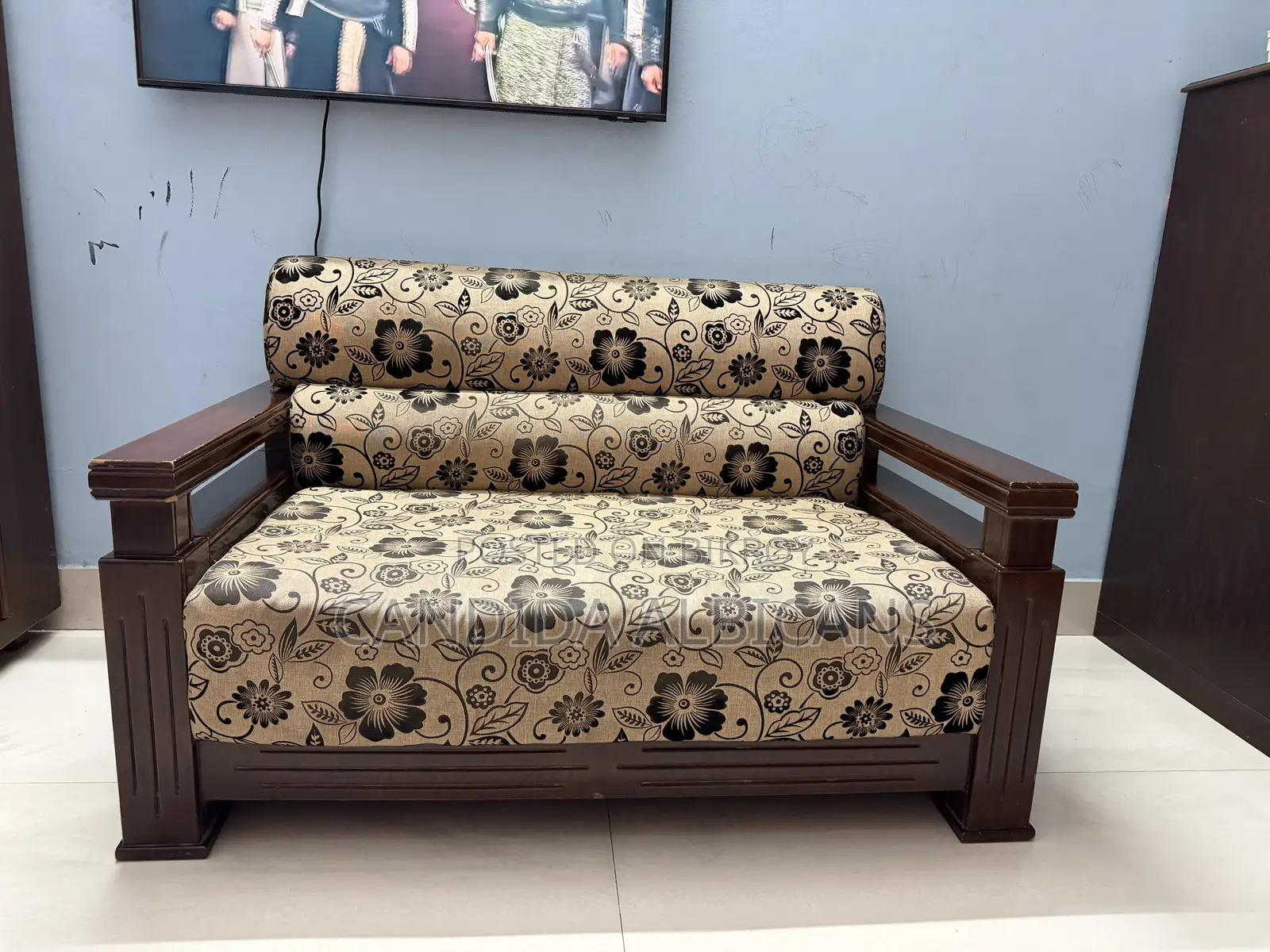 ২ সিটের সোফা