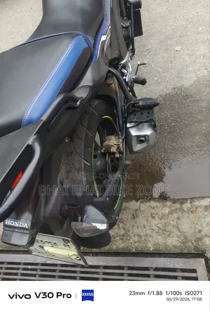 হোন্ডা হর্নেট ২০২১ সবুজ