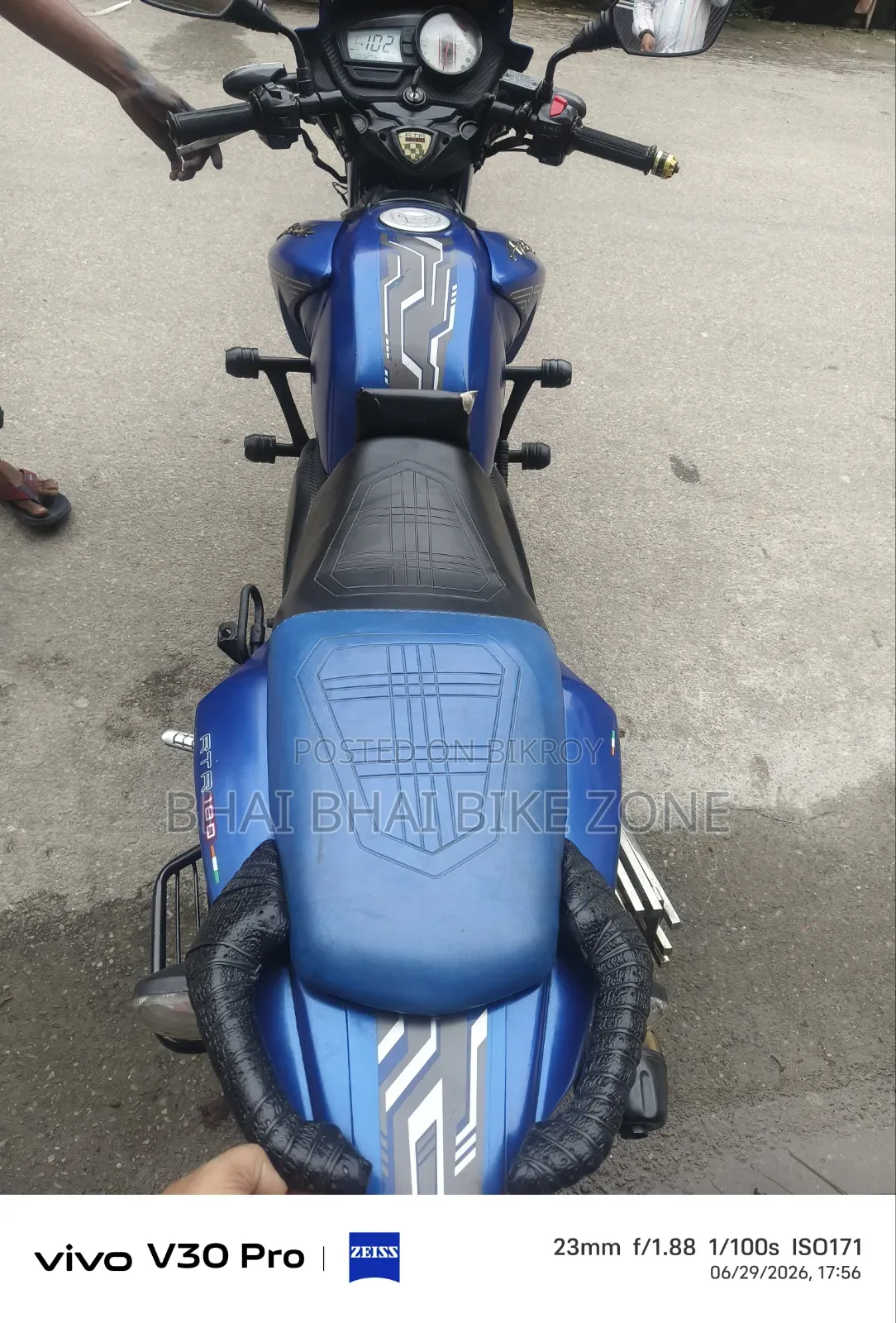নিউ টিভিএস এপাচি আরটিআর ১৬০ ২ভি ২০২০ ব্লু