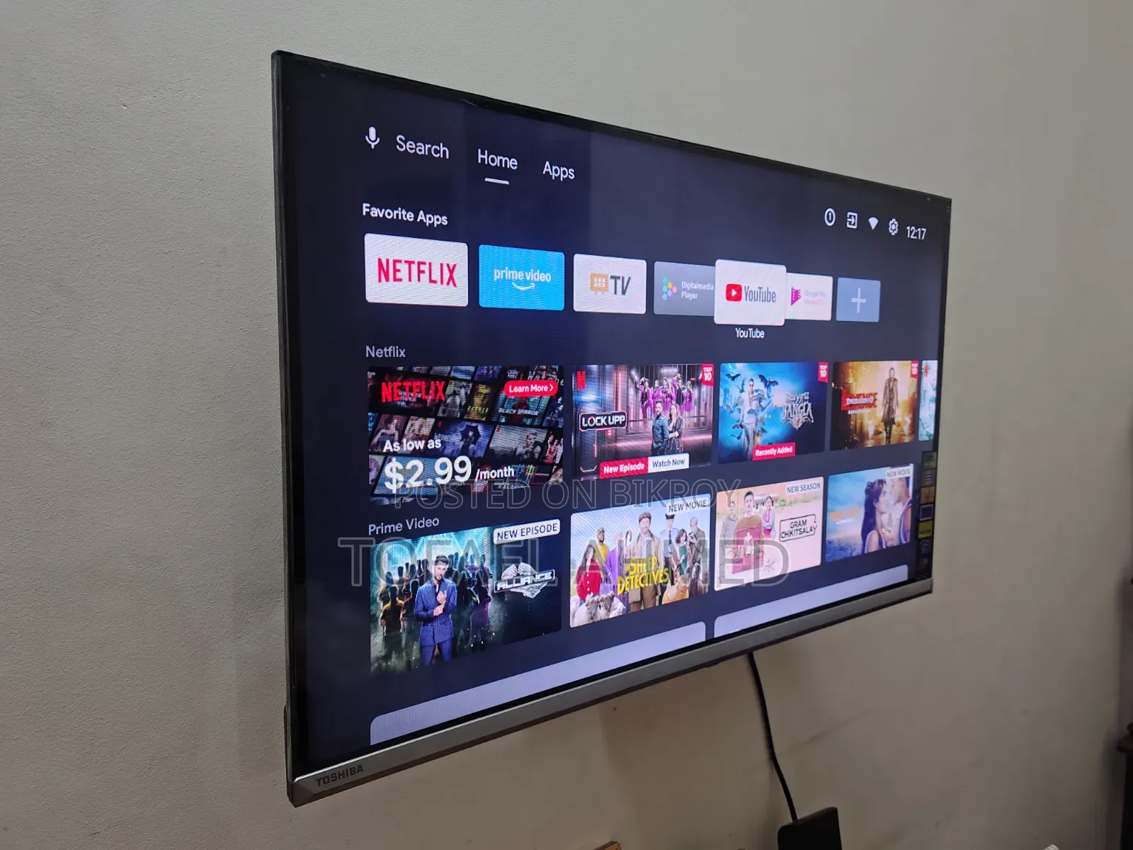 Toshiba 32" Smart TV