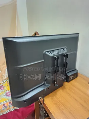 Toshiba 32" Smart TV