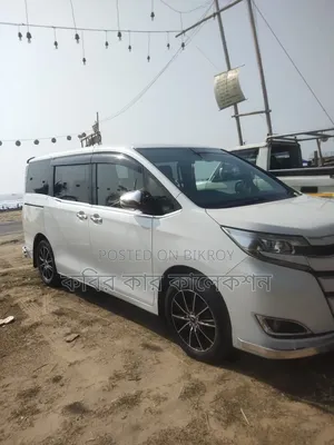 Toyota Noah 2017 Pearl