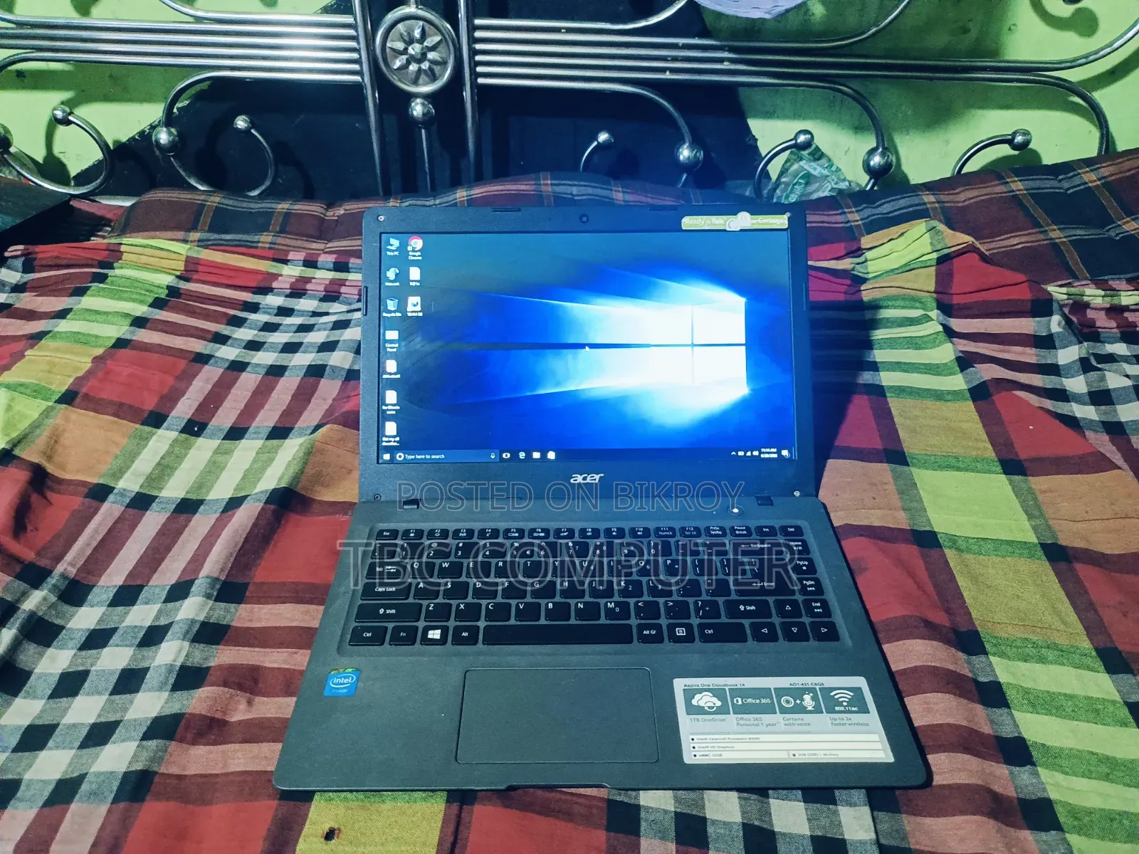 Laptop Acer Aspire One Cloudbook 14 2GB Intel Celeron SSD 32GB