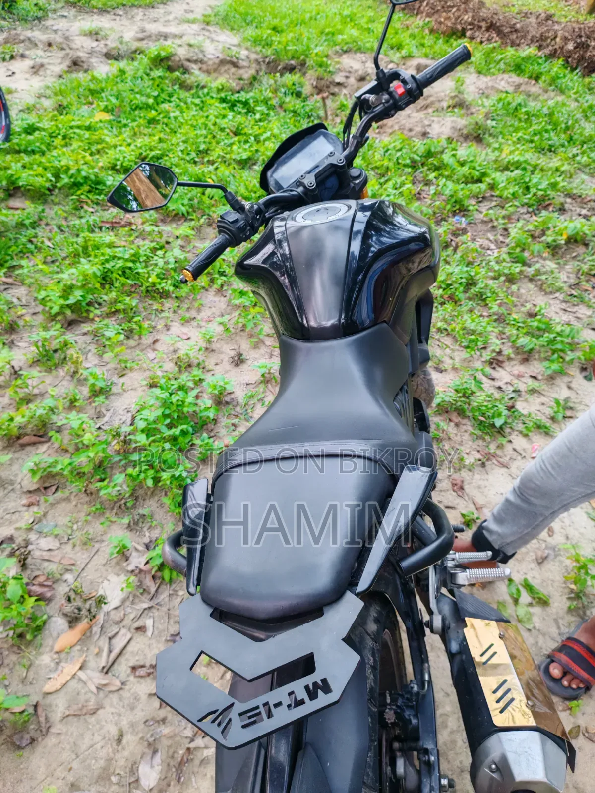 Yamaha 2022 Black