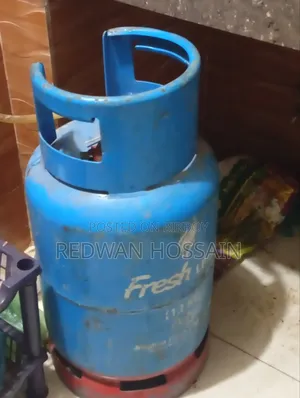 Gas Cylinder (With Gas)