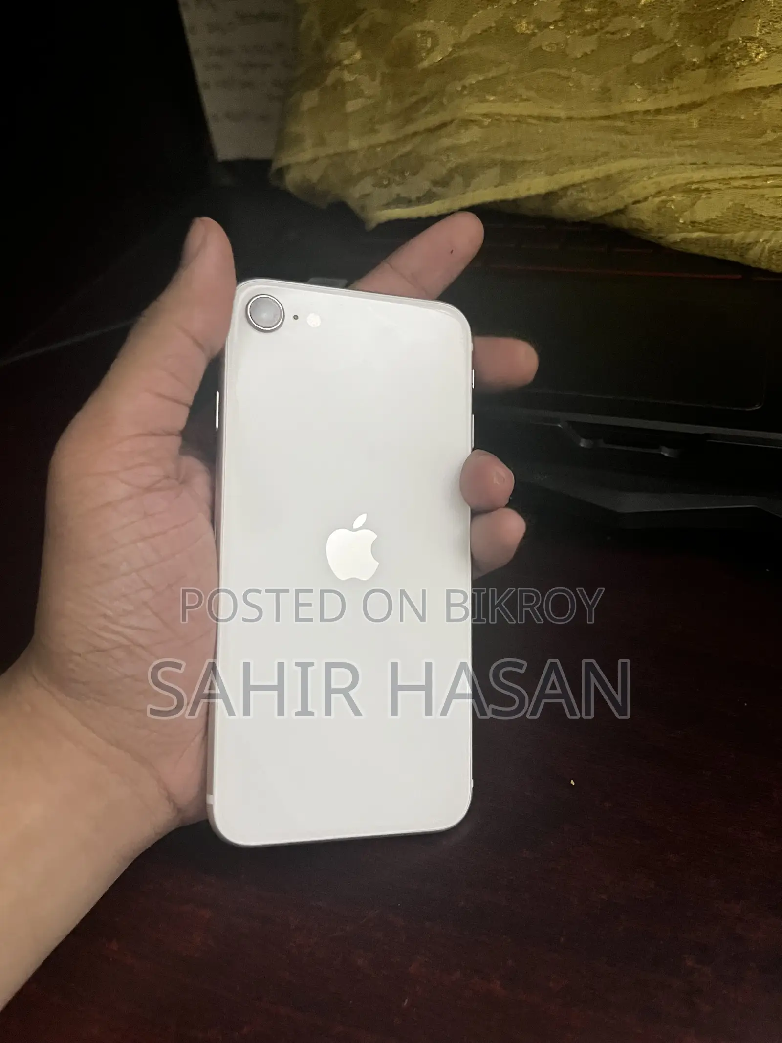 Apple iPhone SE (2020) 64 GB White