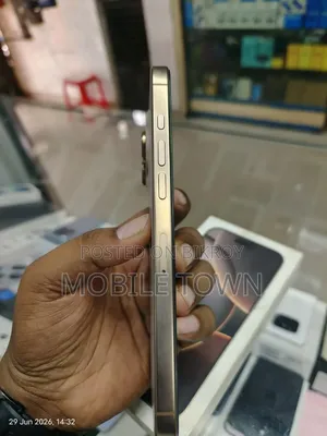 অ্যাপল আইফোন ১৬ প্রো ম্যাক্স ২৫৬ জিবি গোল্ড
