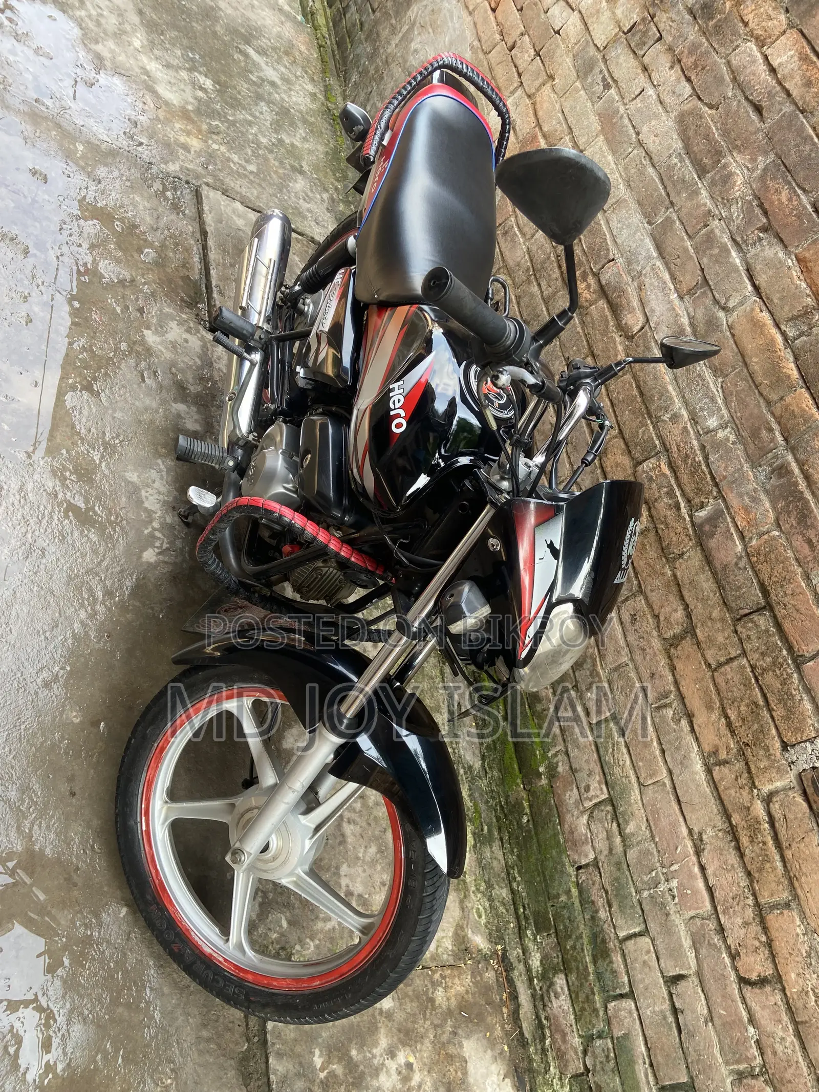 হিরো এইচএফ ডিলাক্স ২০১৮ কালো