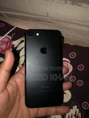 Apple iPhone 7 128 GB Black
