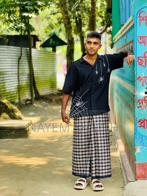 Our Lungi High Quality Traditional Sirajganj Lungi