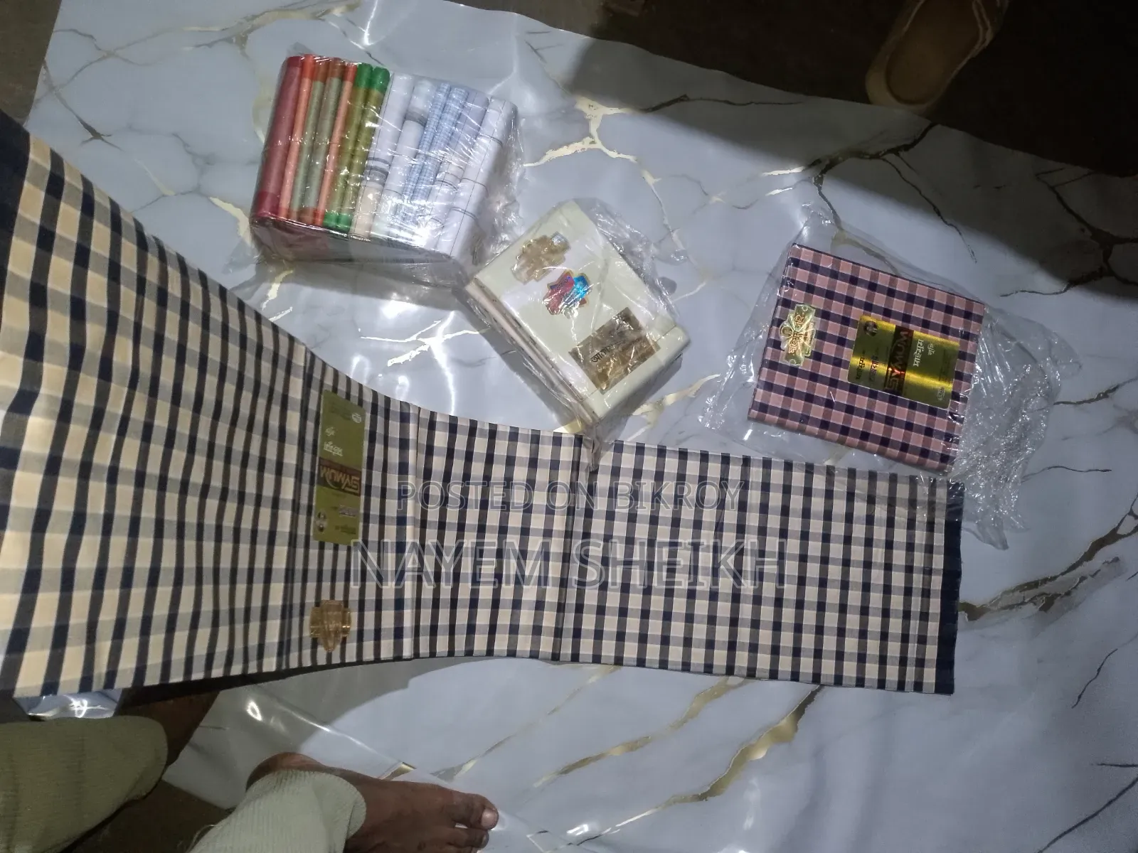 Our Lungi High Quality Traditional Sirajganj Lungi