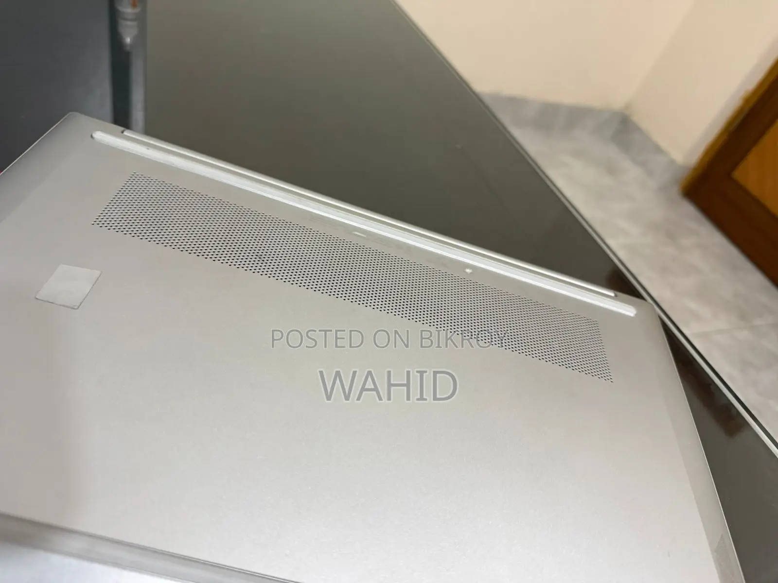 Laptop Dell 8GB AMD Ryzen 5 HDD+SSD 500GB