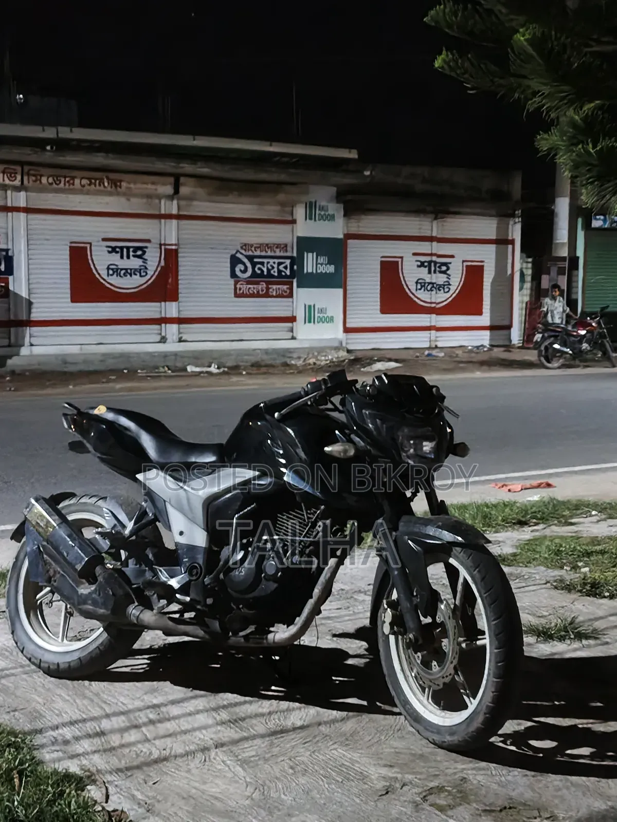 TVS Apache RTR 160 4V 2019 Black