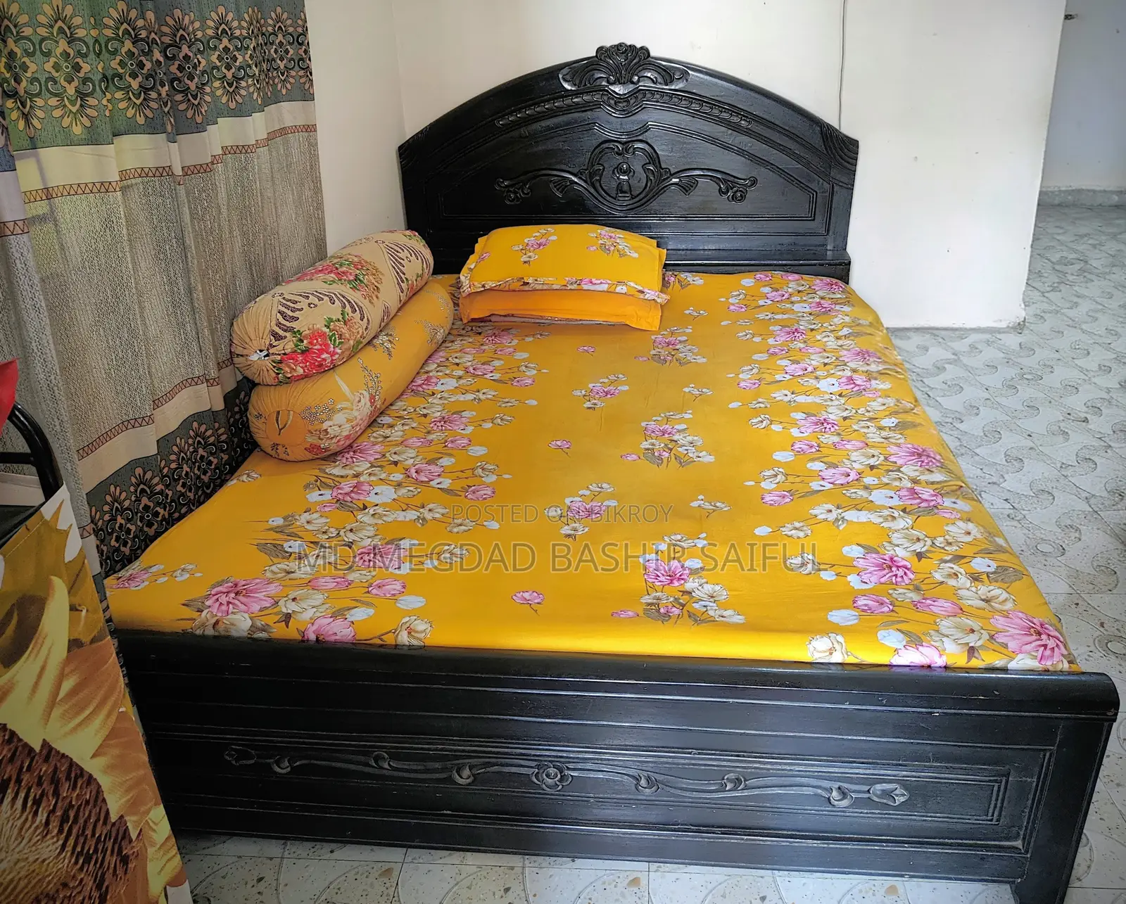 Teak Wood Bed