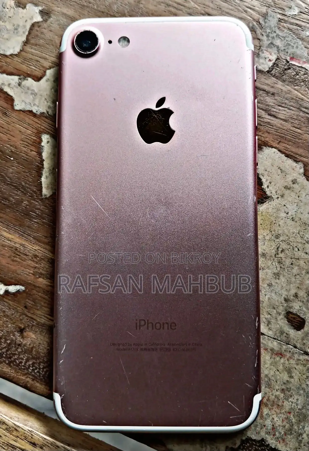 Apple iPhone 7 128 GB Gold