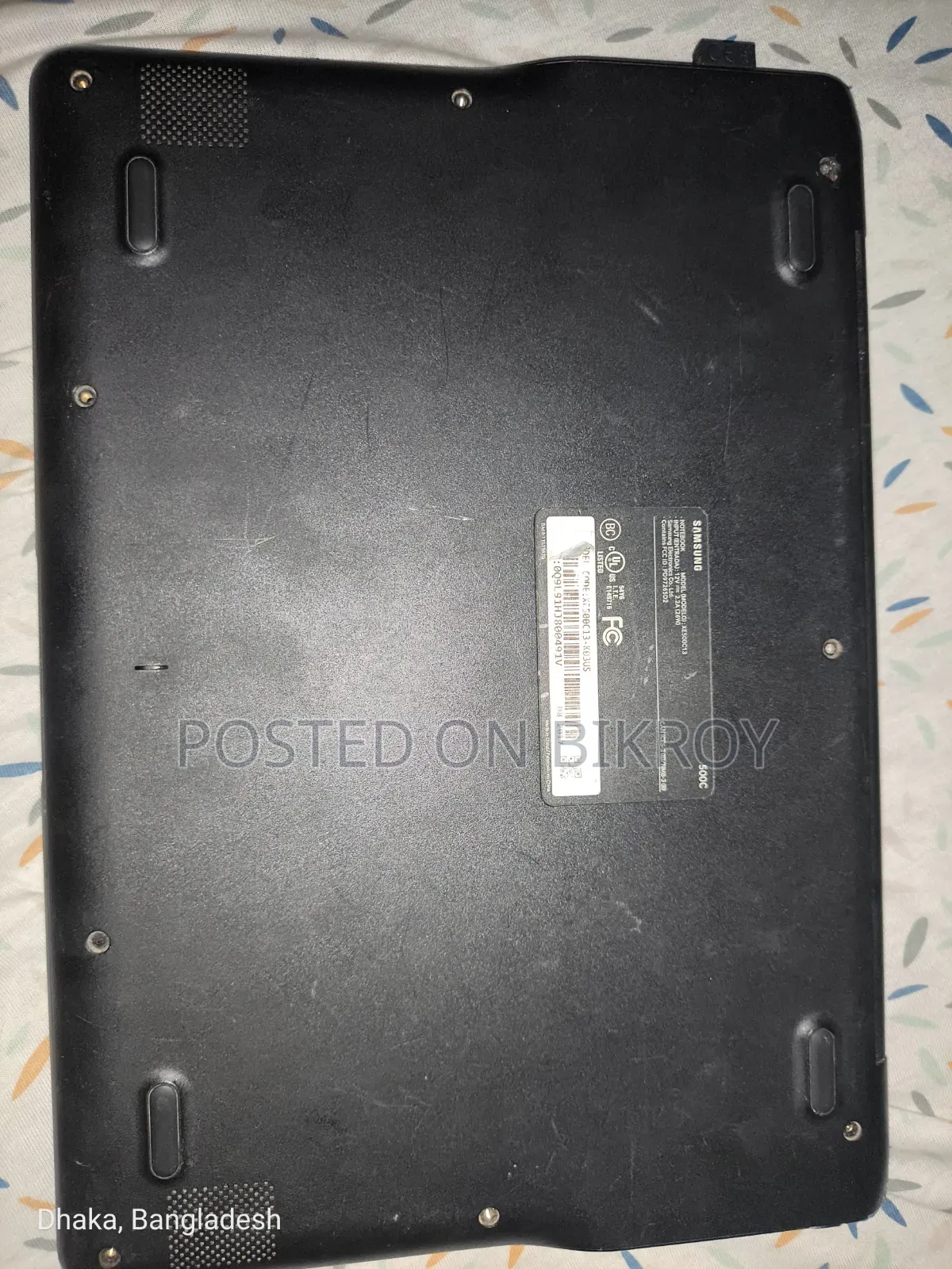 ল্যাপটপ স্যামসাং ৪জিবি ইন্টেল সেলেরন ইএমএমসি ১৬ জিবি