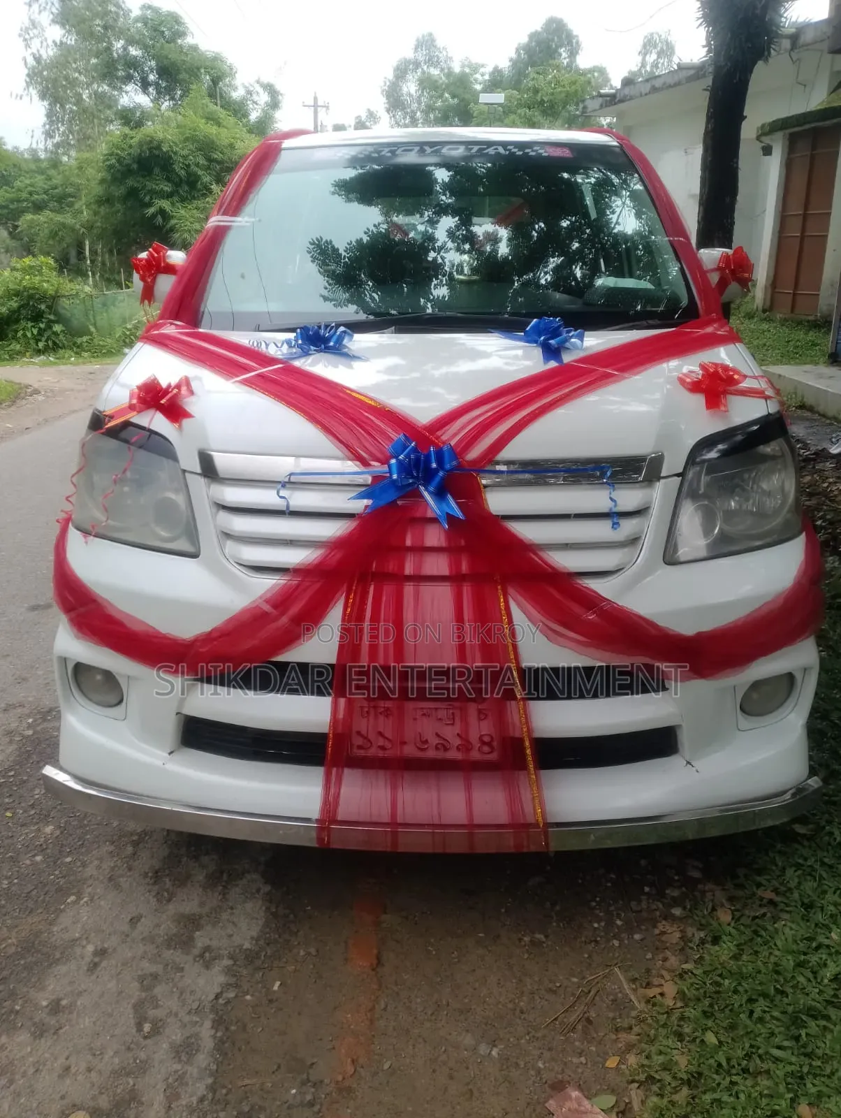 Toyota Noah 2003 White