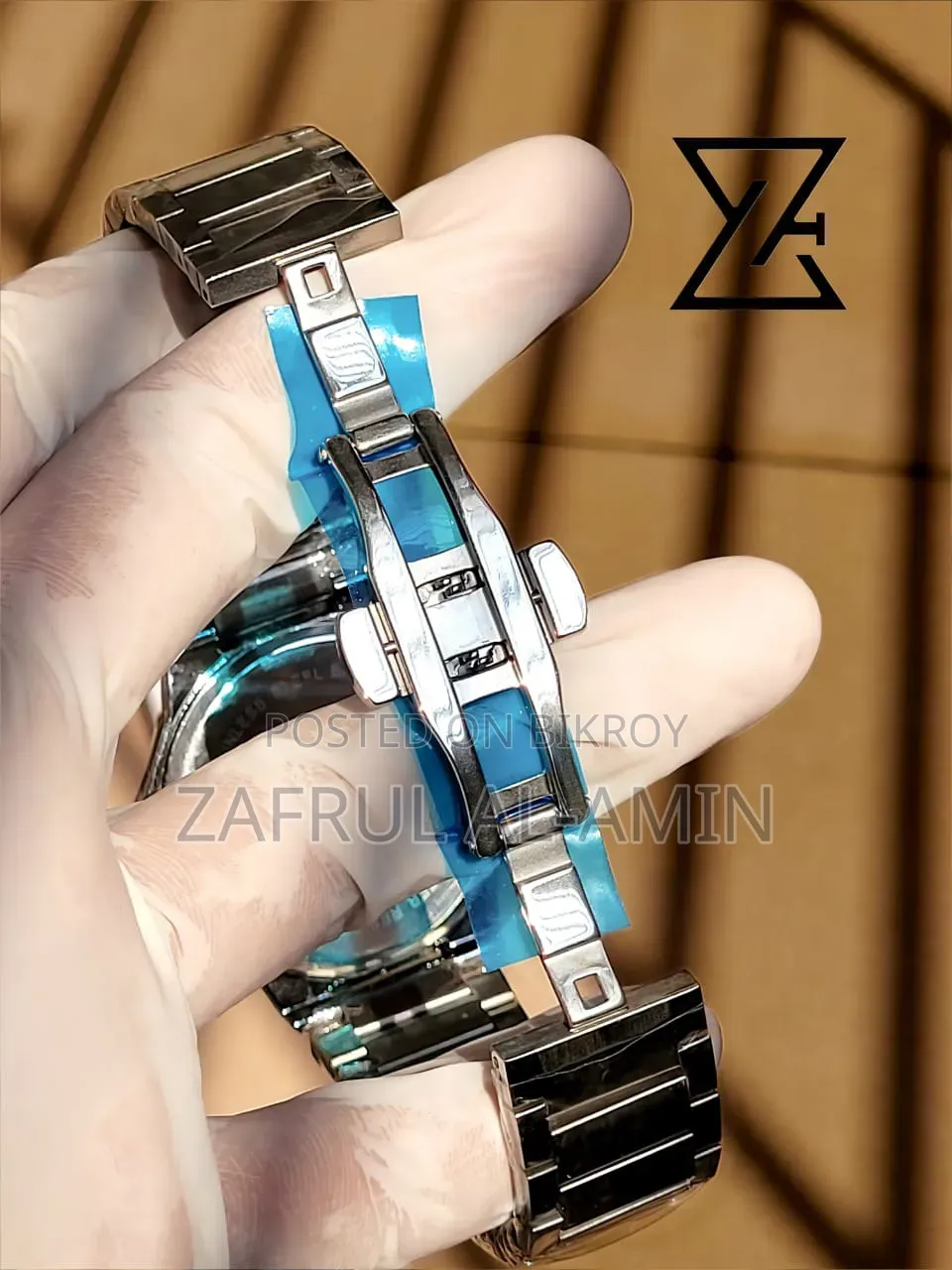 Titan Regalia Dodecagon Quartz Analog Watch
