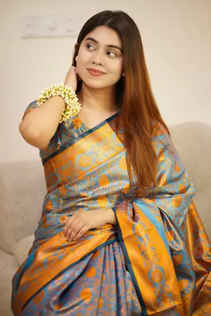Kanjivaram Katan Sharee With Blause Pcs
প্রিমিয়াম কাঞ্জিভরম শাড়ি