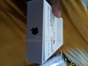 New Apple iPhone 13 128 GB Black