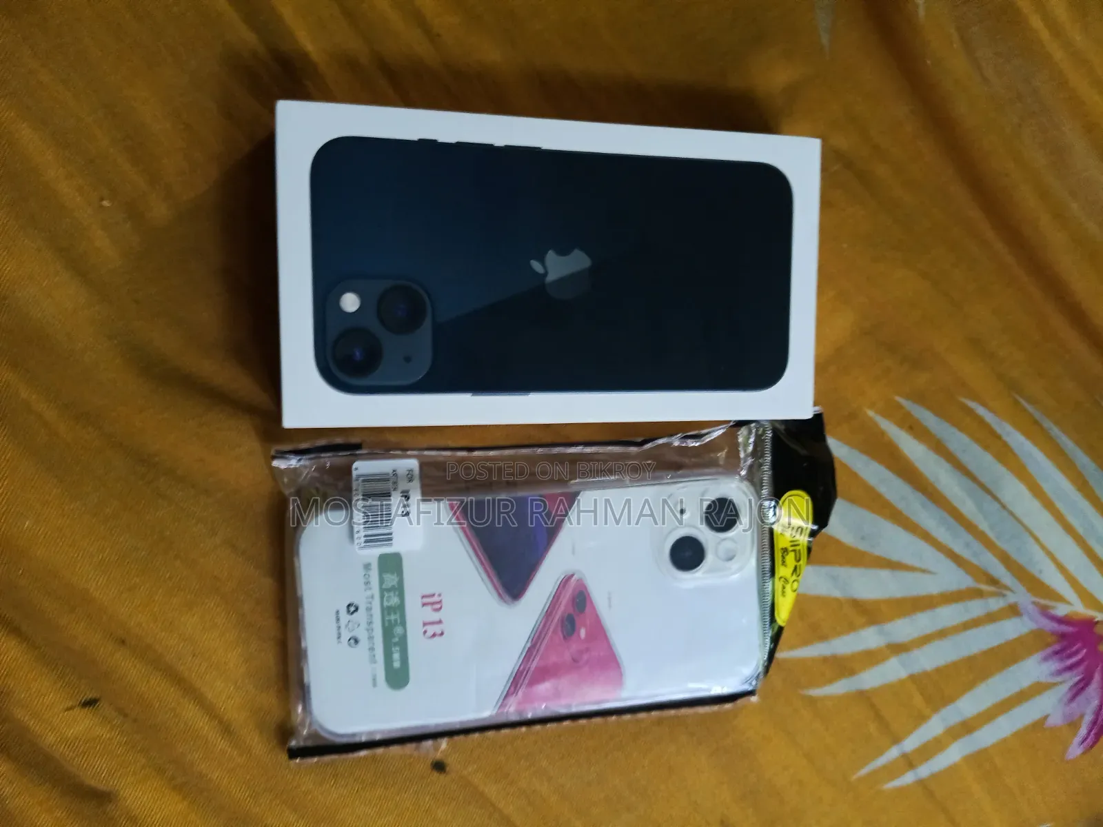 New Apple iPhone 13 128 GB Black