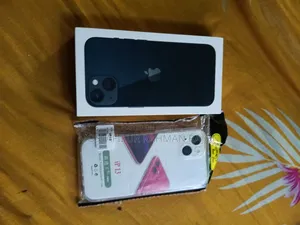 New Apple iPhone 13 128 GB Black