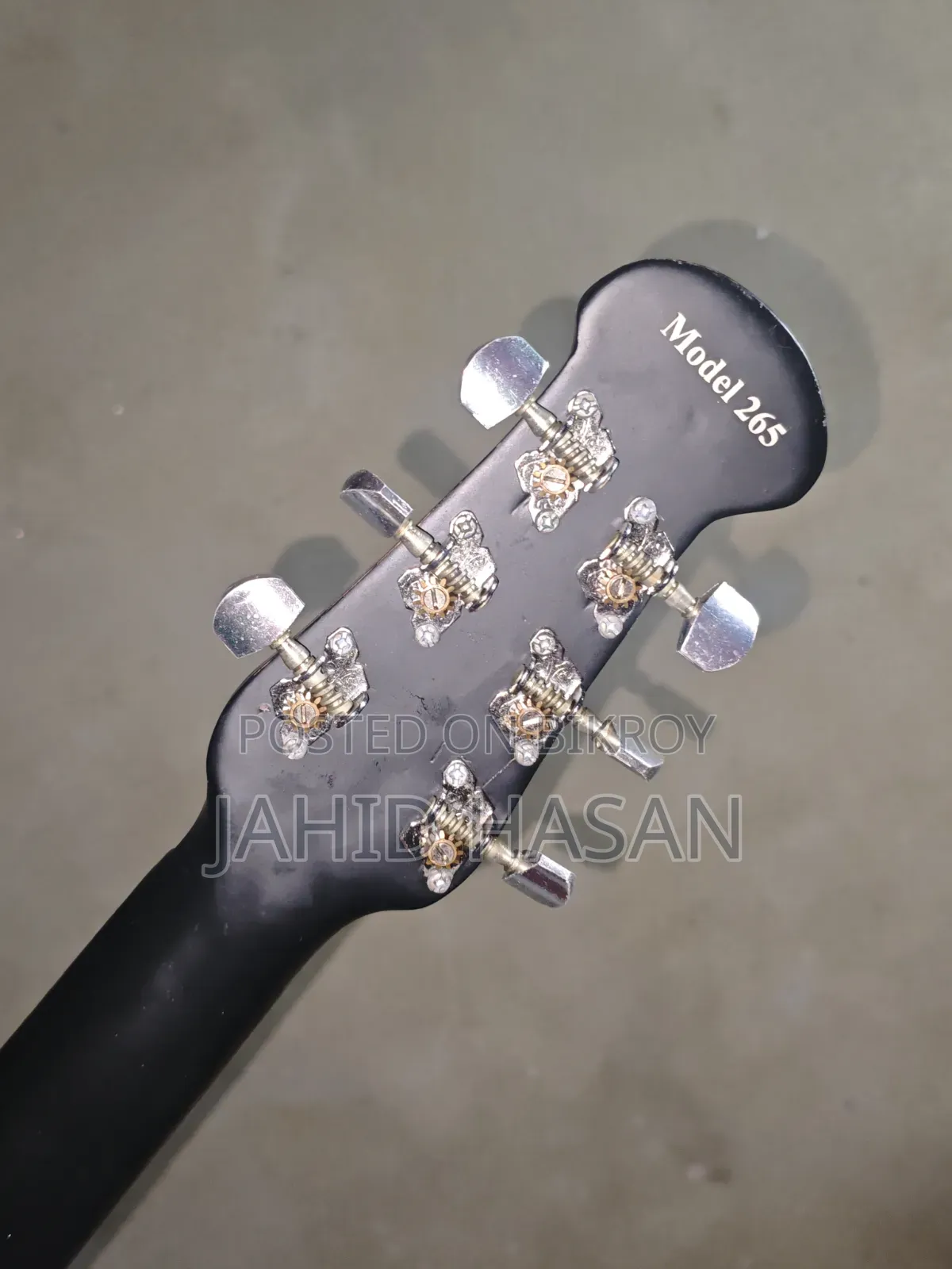 Model 265
১ মাস ব্যবহার 
কেনা ৪৫০০ টাকা 
প্রাইজ: ৩০০০ টাকা