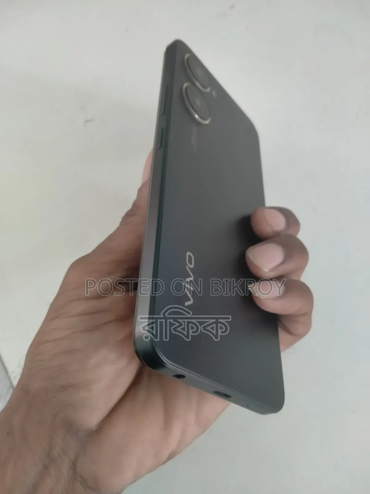 Vivo Y03t 64 GB