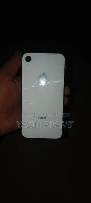 Apple iPhone XR 64 GB White