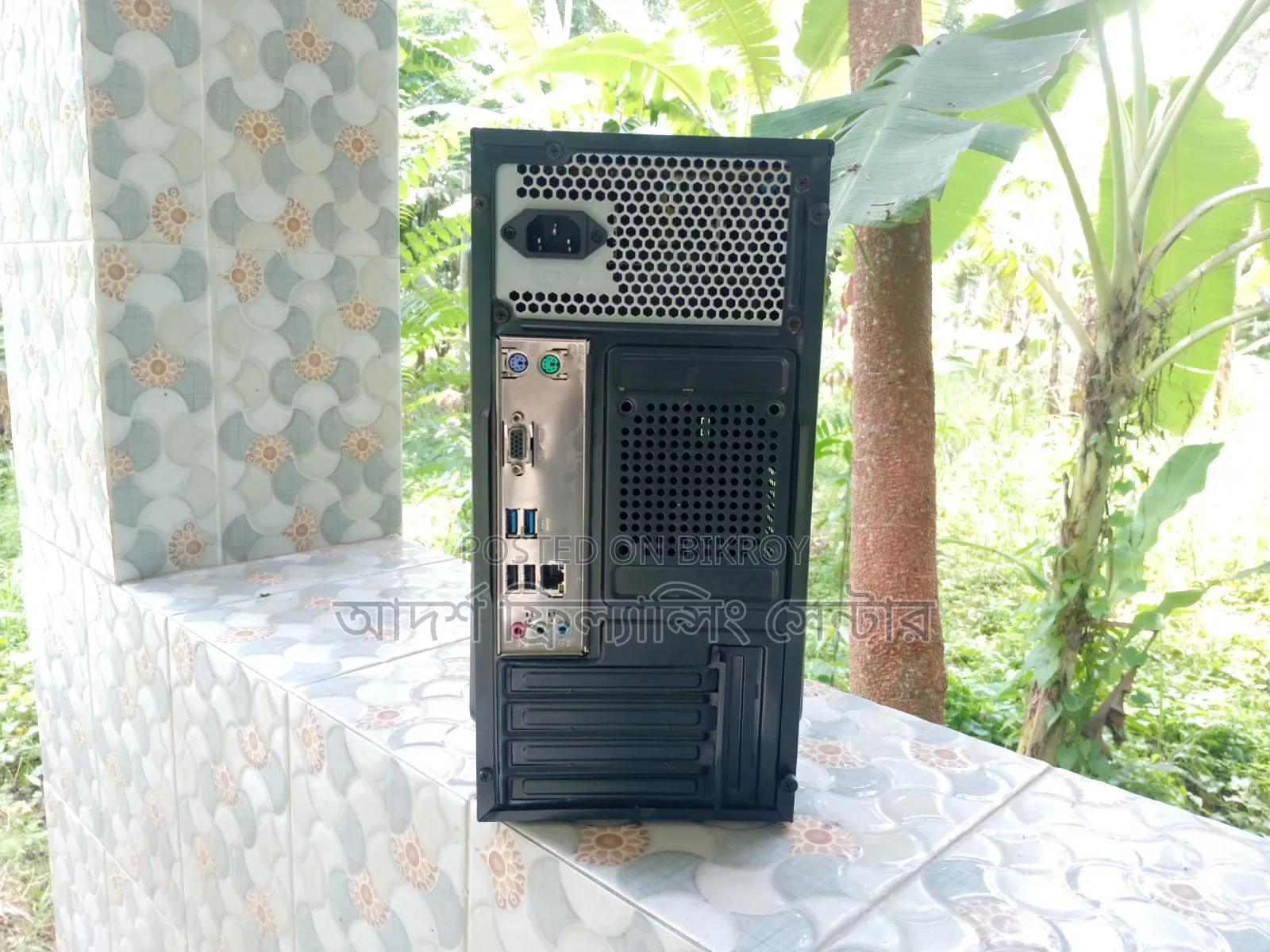 Desktop Computer 8GB Intel Core I5 HDD+SSD 640GB