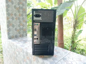 Desktop Computer 8GB Intel Core I5 HDD+SSD 640GB
