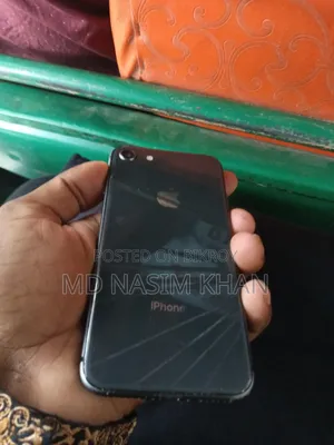 Apple iPhone 8 128 GB Black