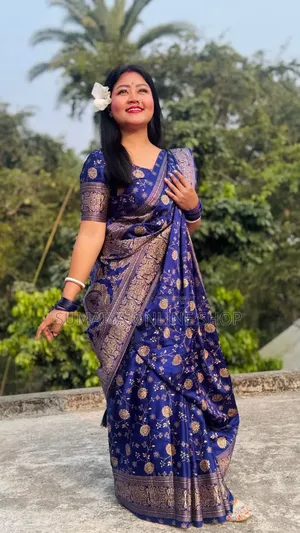 জাপানি সিল্ক স্কিন প্রিন্ট শাড়ি উইথ ব্লাউজ পিস