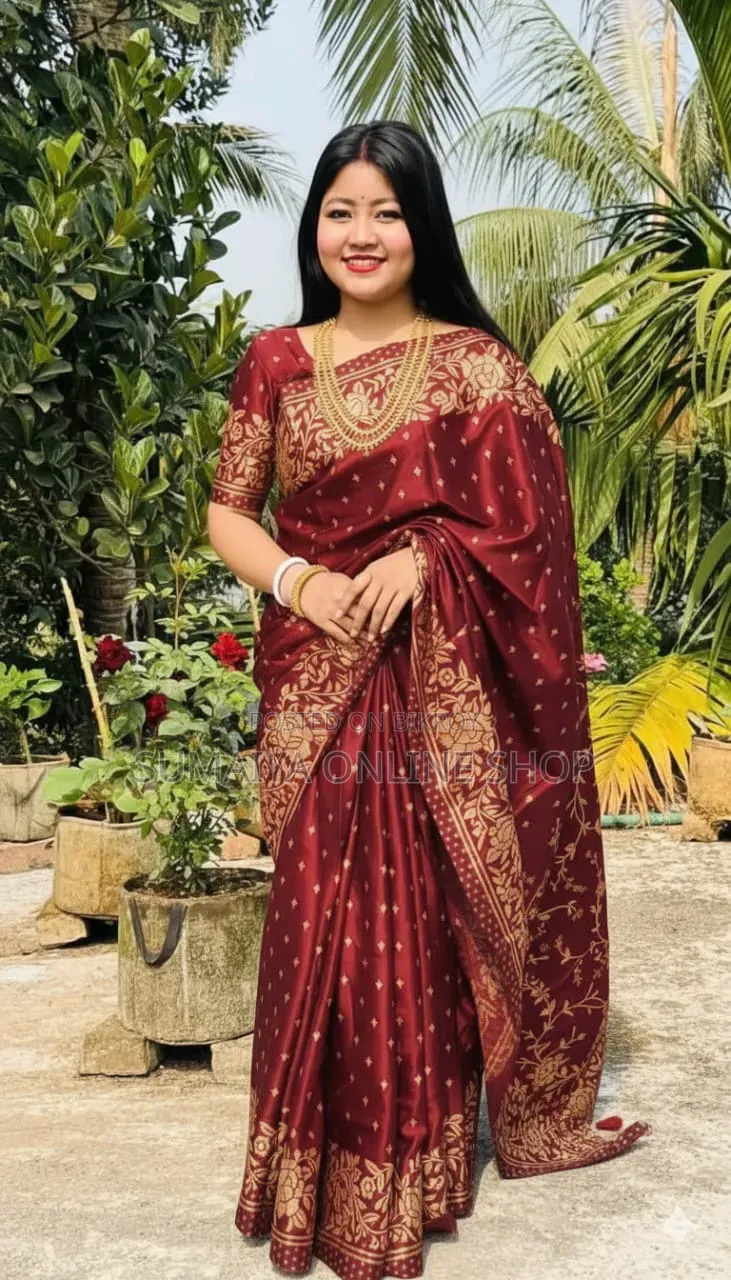 জাপানি সিল্ক স্কিন প্রিন্ট শাড়ি উইথ ব্লাউজ পিস