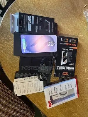 New Samsung Galaxy S26 Ultra 5G 1 TB Black
