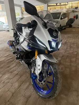 ইয়ামাহা আর১ ২০২৩ সিলভার