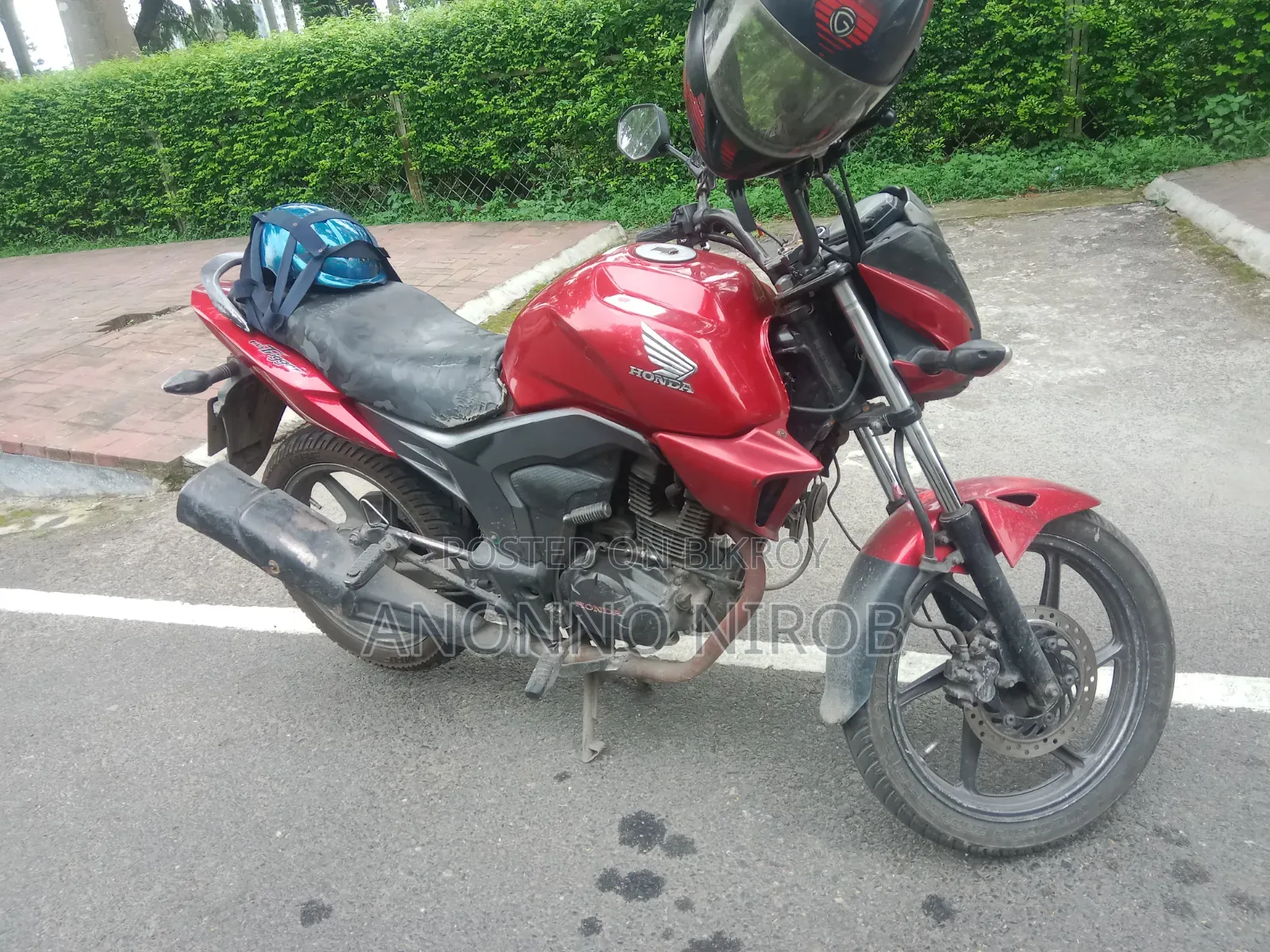 Honda CB 2018 Red