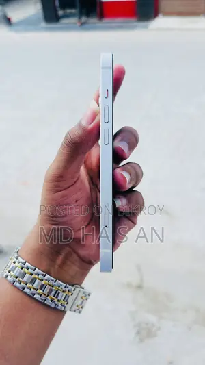 Apple iPhone 13 128 GB White