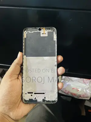 স্যামসাং এম০২