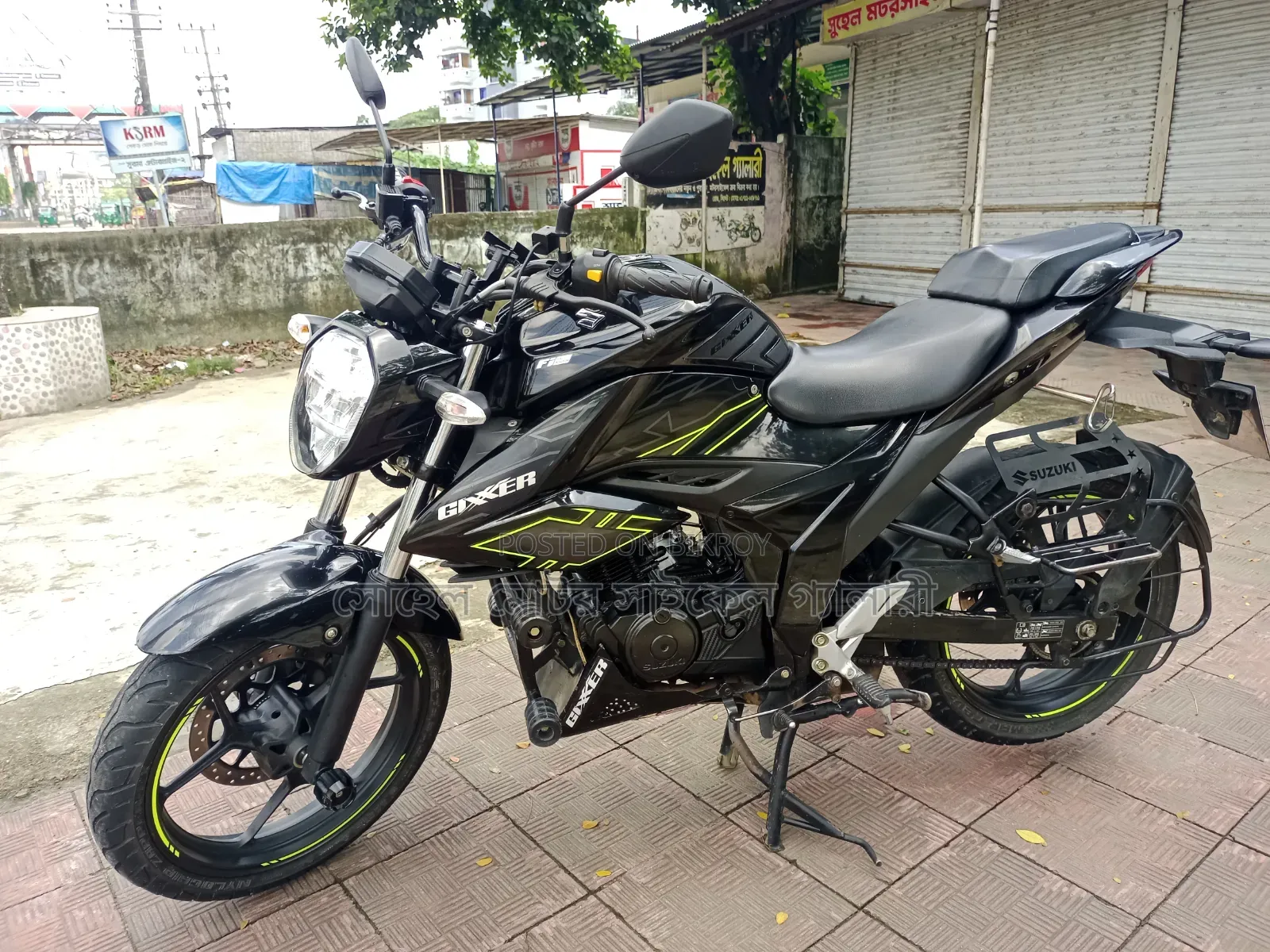 সুজুকি জিক্সার এফআই এবিএস ২০২৪ কালো