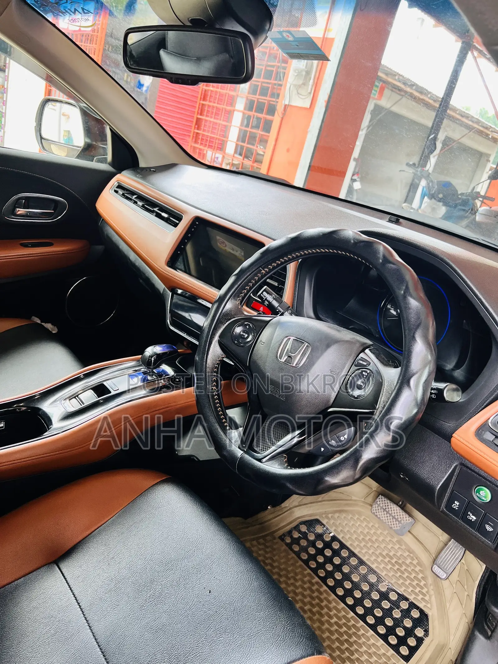 Honda Vezel 1.5 Hybrid 2WD 2014 Green