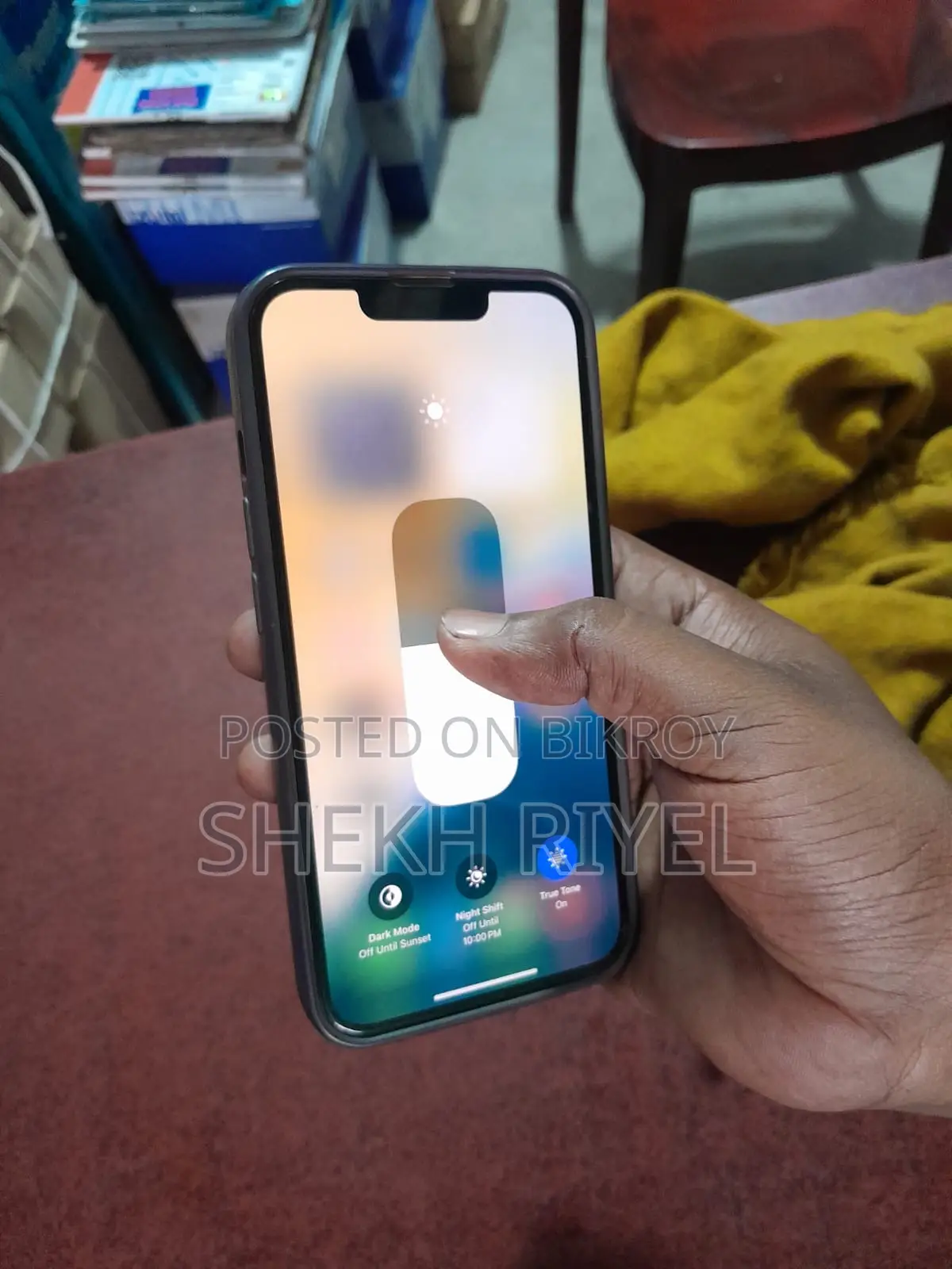 অ্যাপল আইফোন ১৩ প্রো ১২৮ জিবি গোল্ড